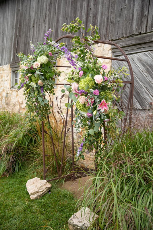 Blooming Beautiful: Top Wedding Floral Design Trends for 2024